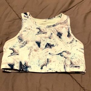 Cute workout top!